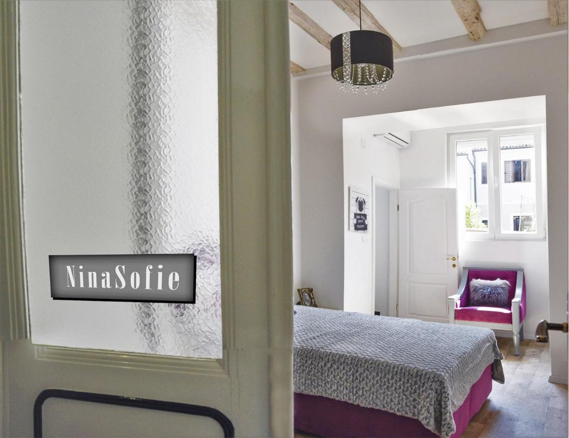 Emma'S Rooms B&B Pula Buitenkant foto